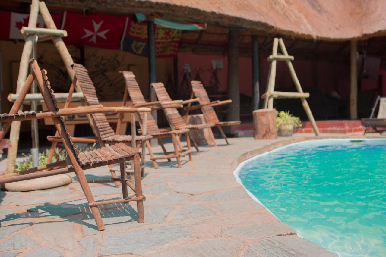 Lusaka Backpackers Hostel Екстериор снимка