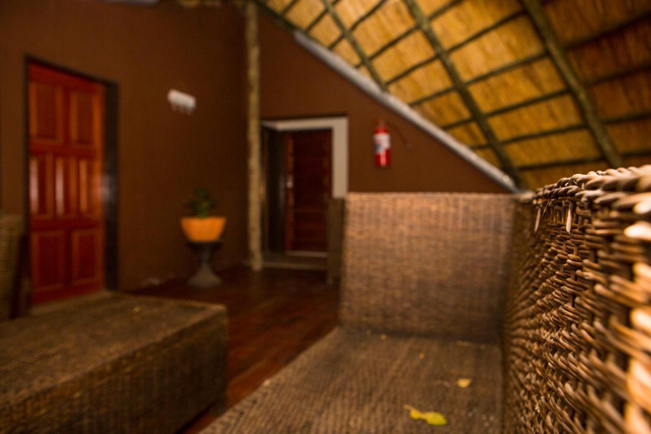 Lusaka Backpackers Hostel Екстериор снимка