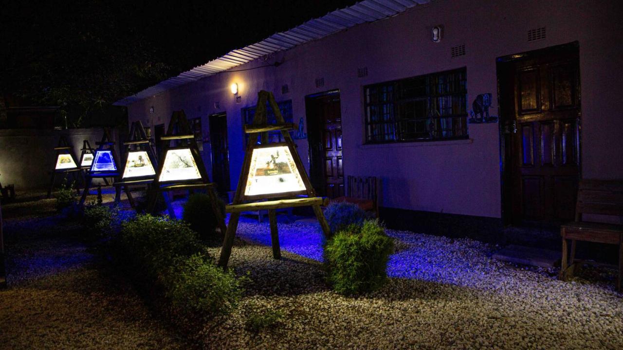 Lusaka Backpackers Hostel Екстериор снимка