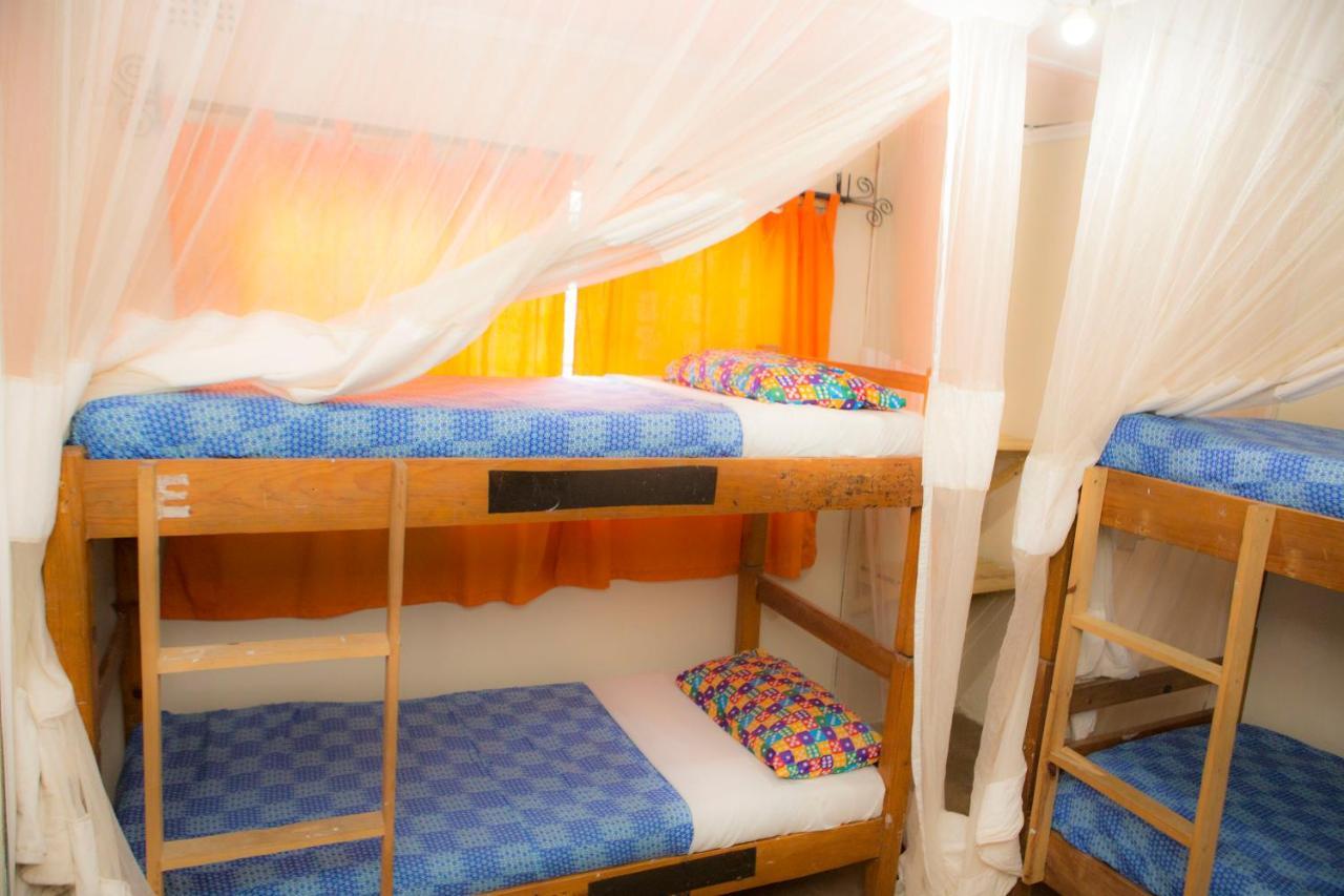 Lusaka Backpackers Hostel Екстериор снимка