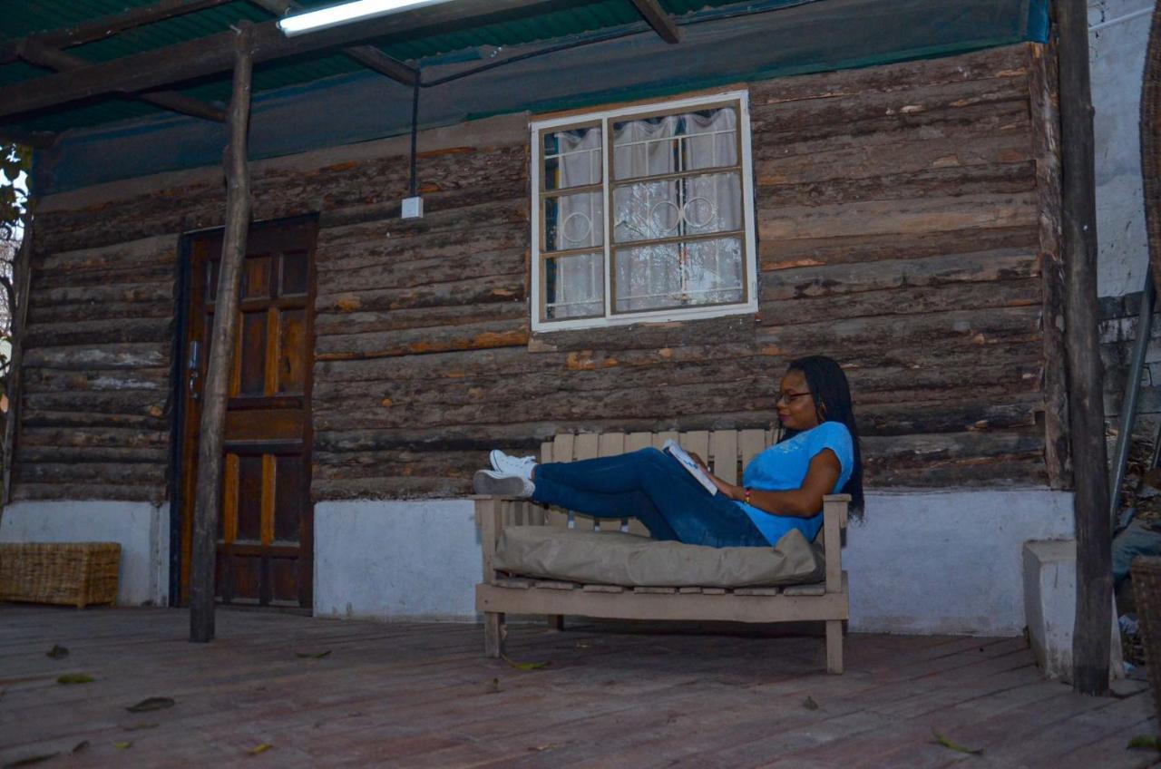 Lusaka Backpackers Hostel Екстериор снимка